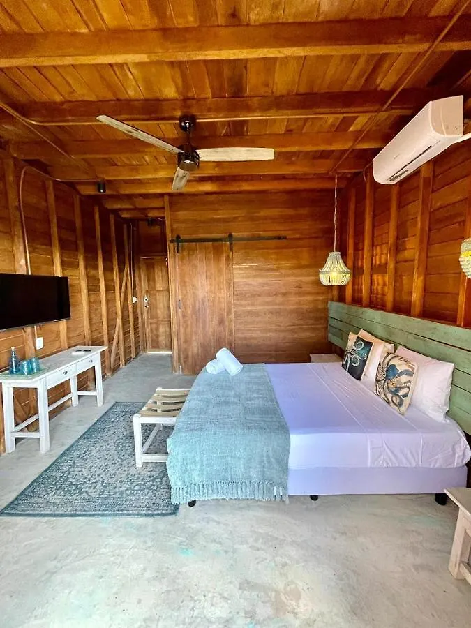 *** Hotel Krak-Inn Holbox - Self Check In Mexico